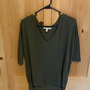 Express Olive V-Neck Short Sleeve Tee